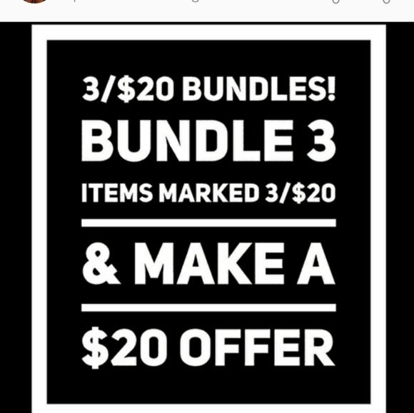 3 for 20! Guess sweater dress - Picture 3 of 3